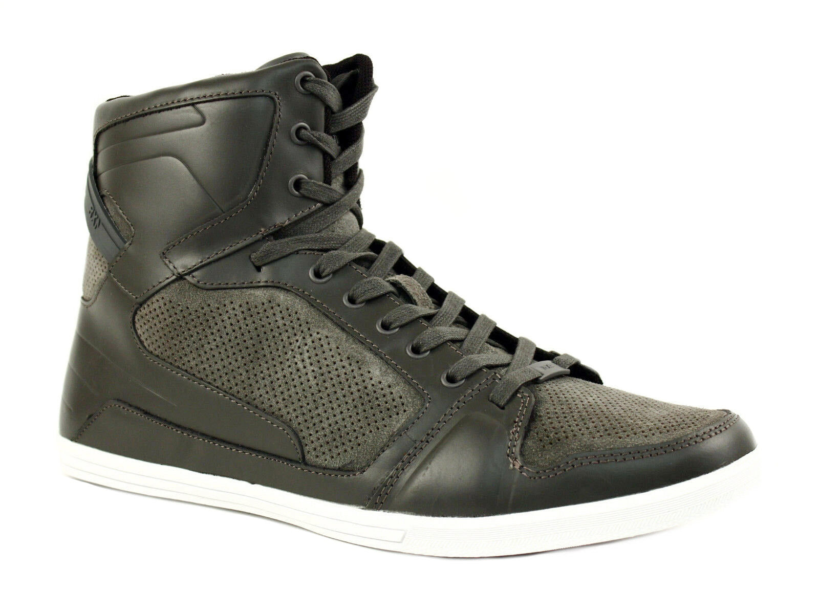 Key Features of Aerobic High-Top Shoes